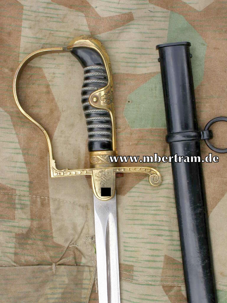 Wehrmacht Heeres Offizierssäbel. " Puma, Solingen "