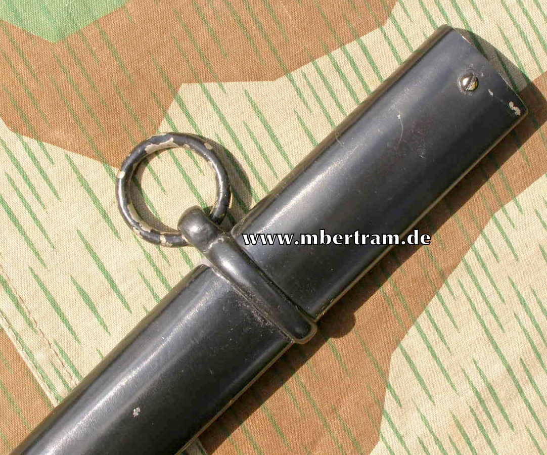 10304-29 Extra-Kürassier-Degen M 1854 -Klingenätzung, Portepee.