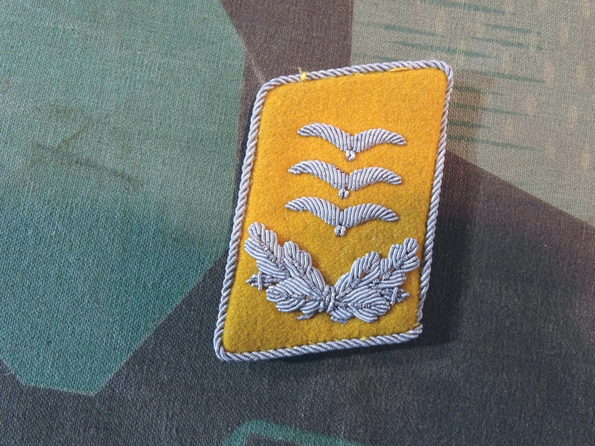 Kragenspiegel Hauptmann der Luftwaffe. Fliegende Truppe u Fallschirmjäger