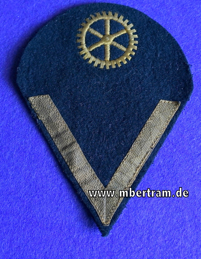 Ärmelabzeichen Kriegsmarine für den Maschinen Gefreiten für die blaue Uniform