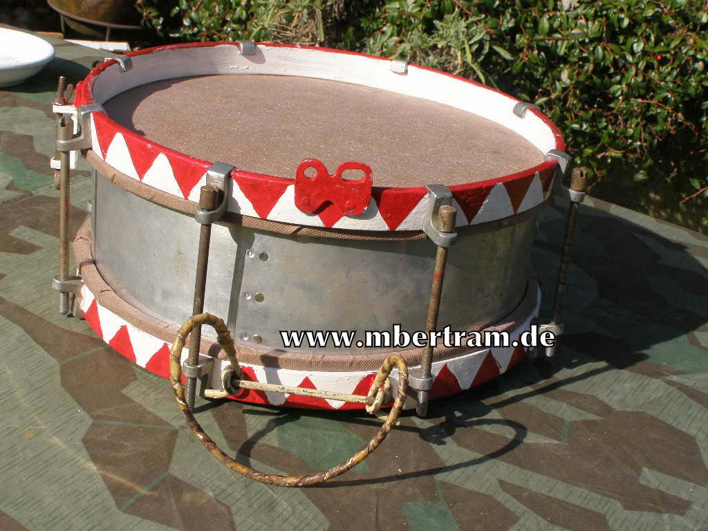 HJ/ DJ Trommel, Durchmesser ca. 38 cm.