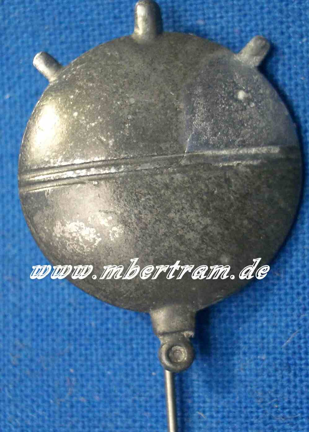 WHW Anstecker Seemiene, Alu, November 1940