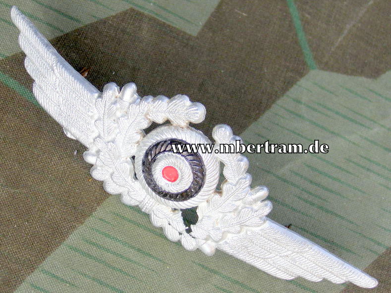 Luftwaffe Schirmmützenschwinge mit Kokarde, Aluminium
