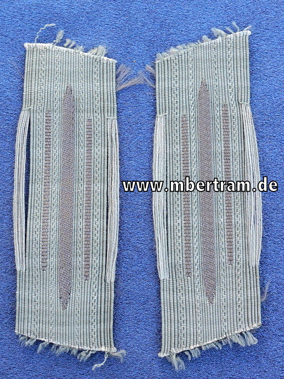 Ein Paar Einheitskragenspiegel Wehrmacht Heer für Mannschaften
