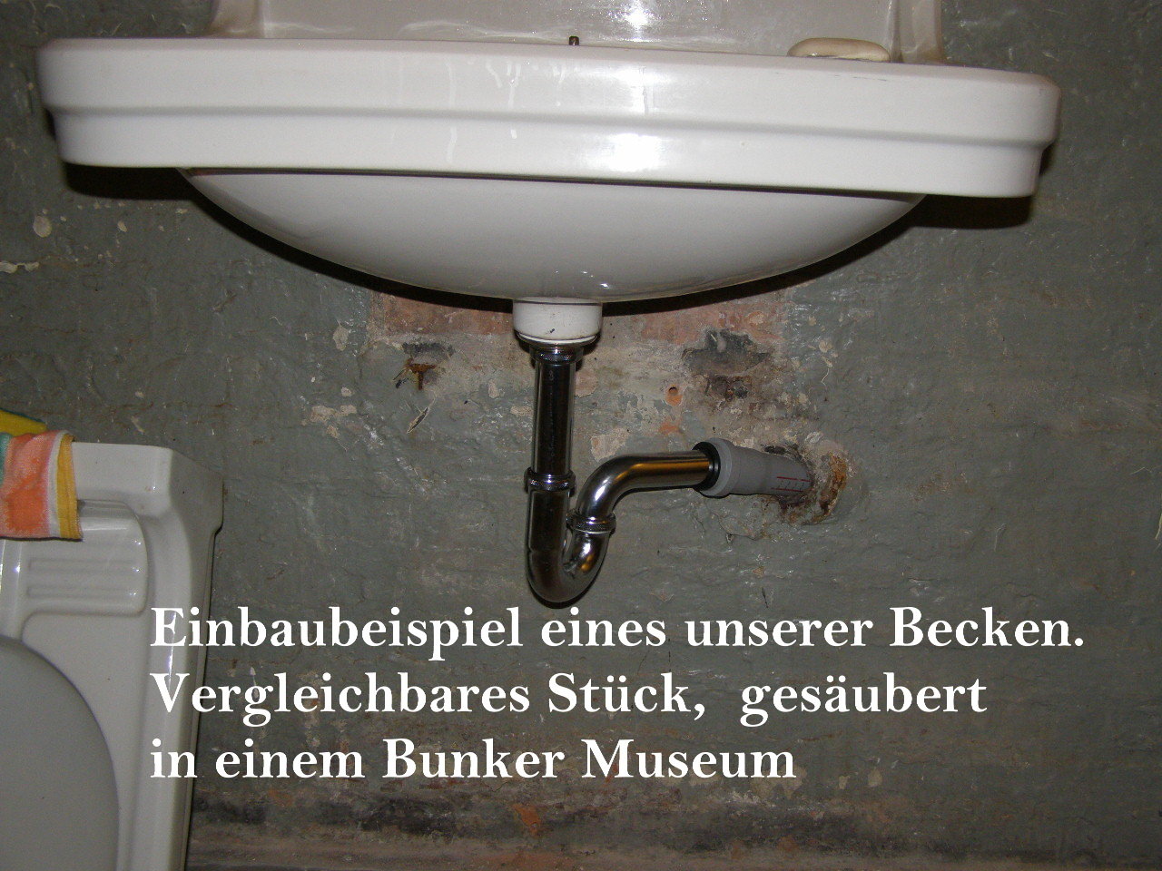 Kleines Bunker Handwaschbecken von 1942. ca. 53x40cm