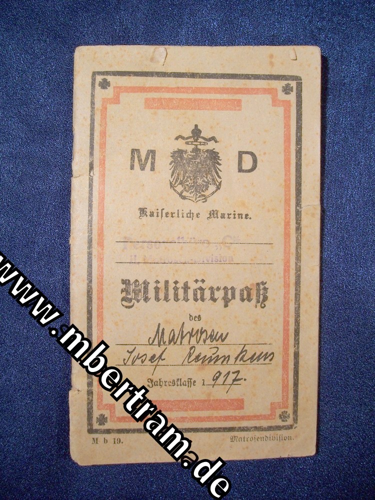 Militärpaß eines Matrosen, ausgestellt im Jahr 1917. 1. Weltkrieg