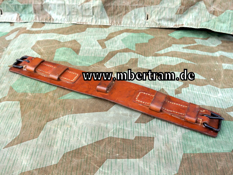 Wehrmacht Kavallerie Bauchgurt  zum Sielengeschirr 25, Hst.: "dlu 1944"