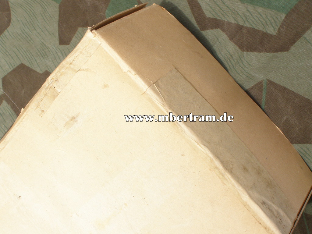 13513-19 Komplettes Luftschutz Gasjäckchen in Originalkarton