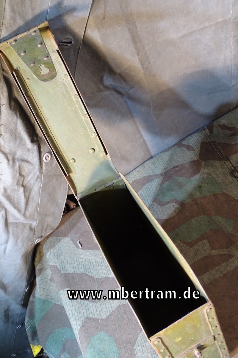 Gurtkasten für das russische MG Maxim M 1910, 1. Weltkrieg, ohne Stern