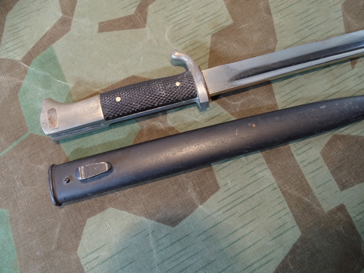 Aufpflanzbares Wehrmachts Extra Seitengewehr KS 98, E. u. F. Hörster Solingen Aufpflanzbares Wehrmachts Extra Seitengewehr KS 98, E. u. F. Hörster Solingen