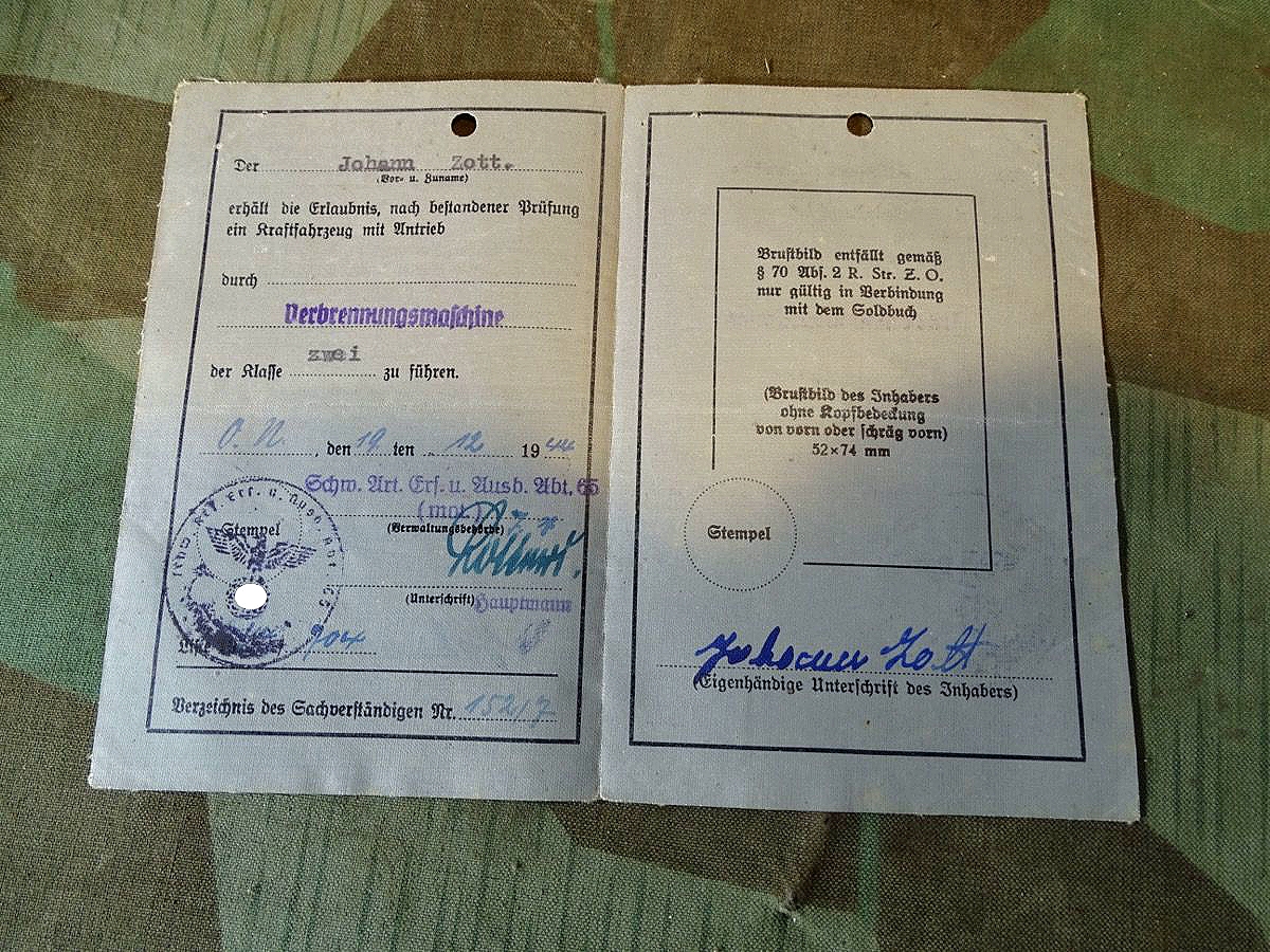 Wehrmacht Führerschein 1944, J.Zott aus SG, Kraftf. Batterie, schw. Art. Ers. Abt 65, Vollkette