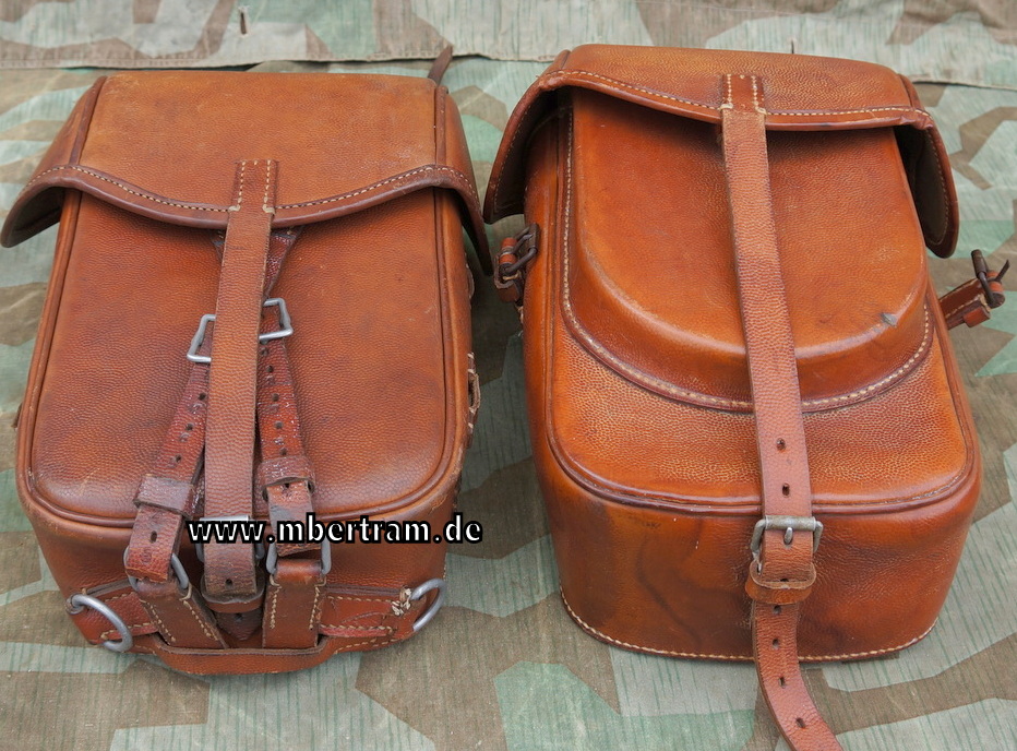 Paar Wehrmacht Kavallerie Packtaschen 34, gleicher Hersteller