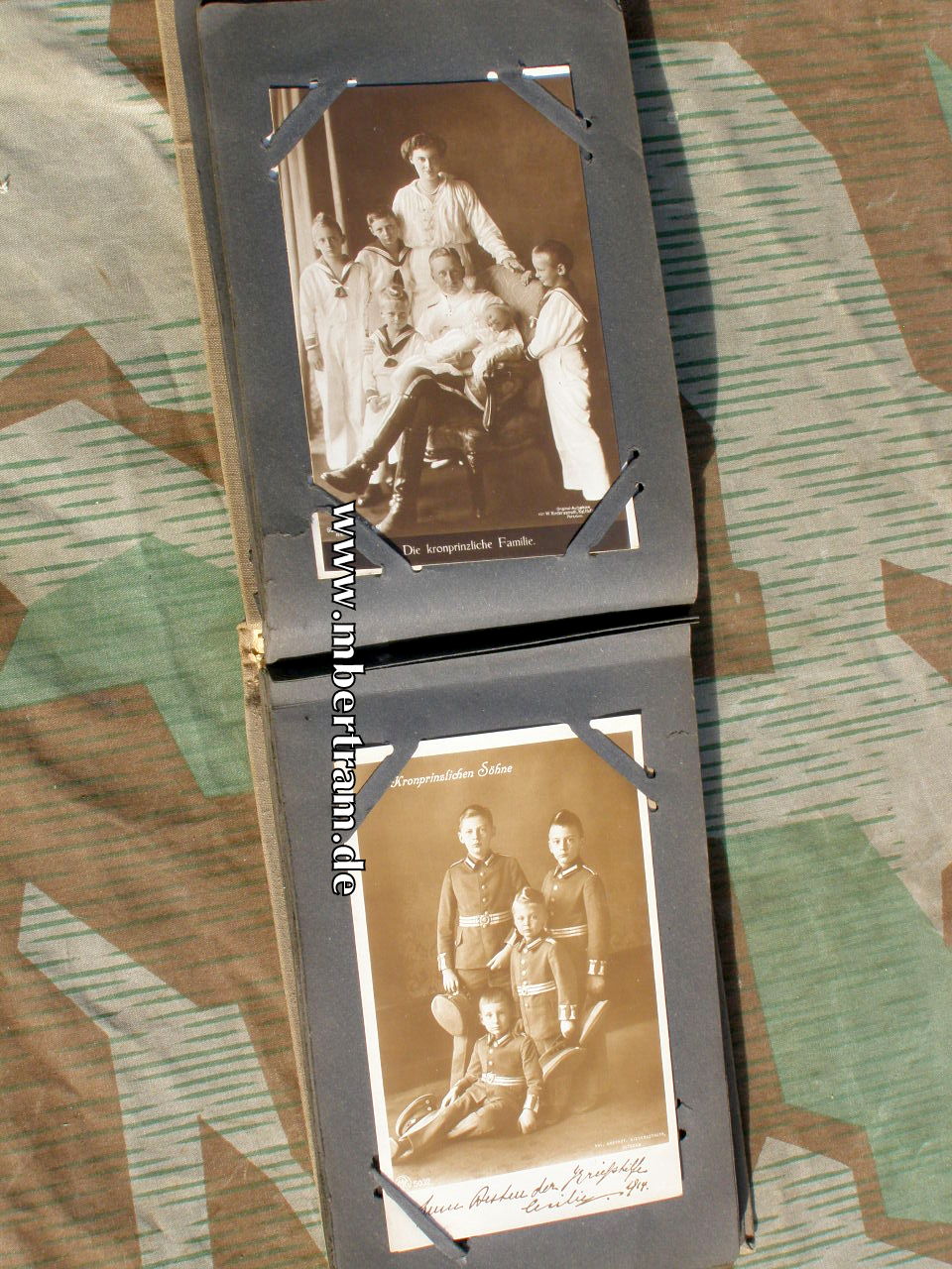 12432-12 Postkarten Fotoalbum, Portraits Kaiser u. Familie, 49 Karten