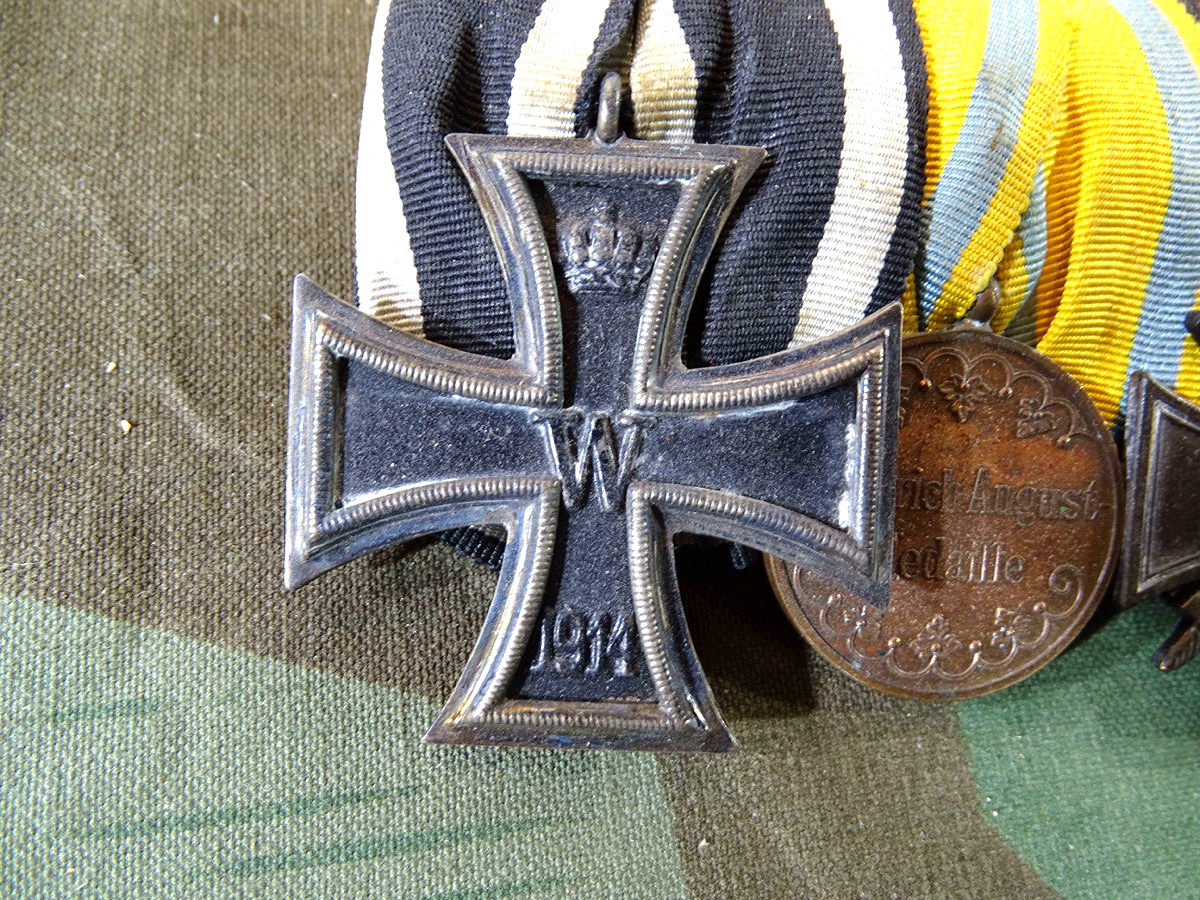 3er Ordensspange EK 2 1914, Friedrich August Medaille, Ehrenkreuz für Frontkämpfer 3er Ordensspange EK 2 1914, Friedrich August Medaille, Ehrenkreuz für Frontkämpfer