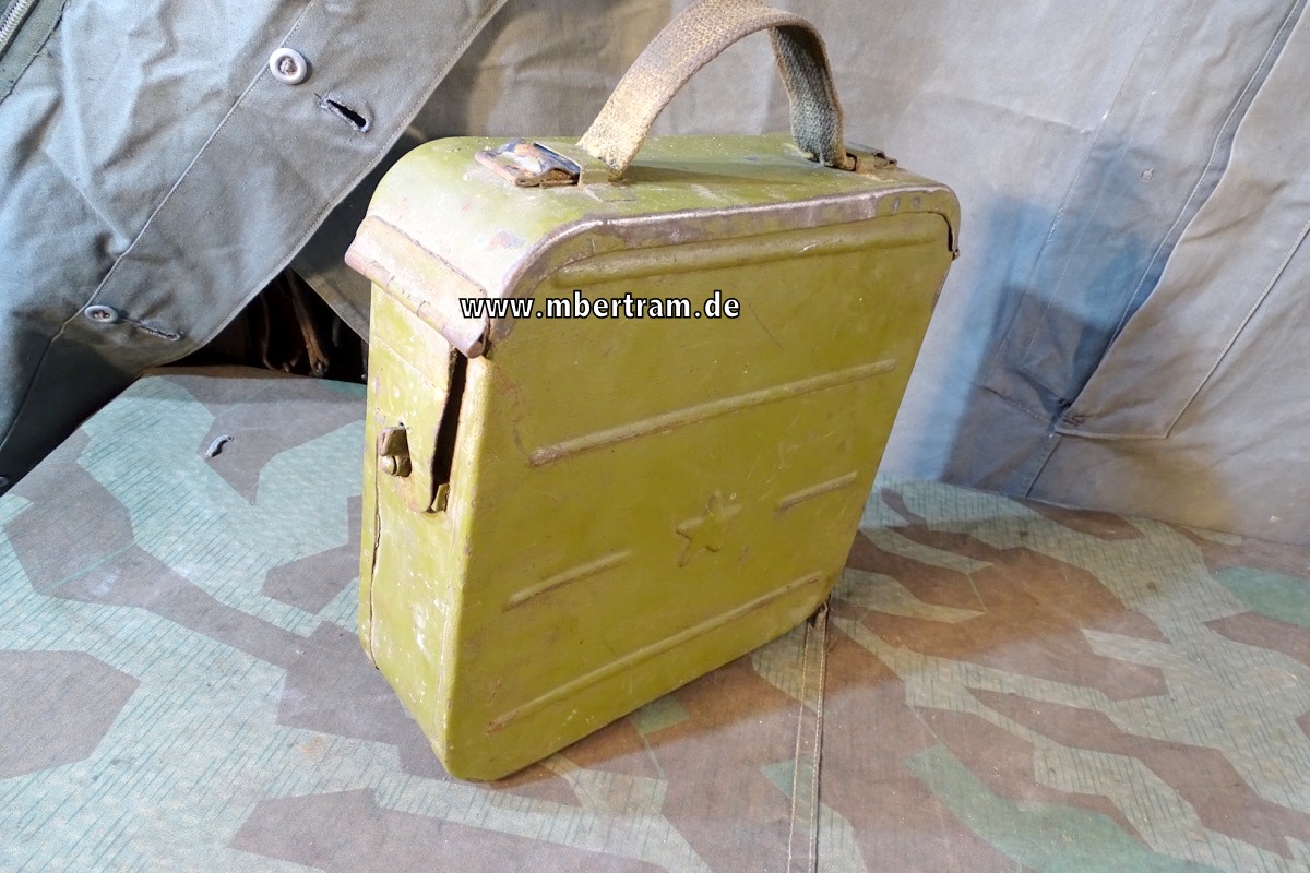 Gurtkasten für das russische MG Maxim M 1910