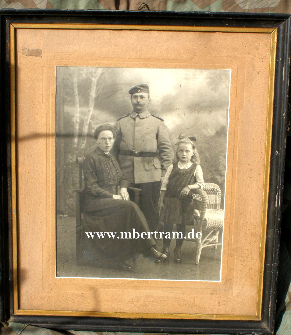 Gerahmtes Bild, 1. Weltkriegs Soldat mit Frau und Kind