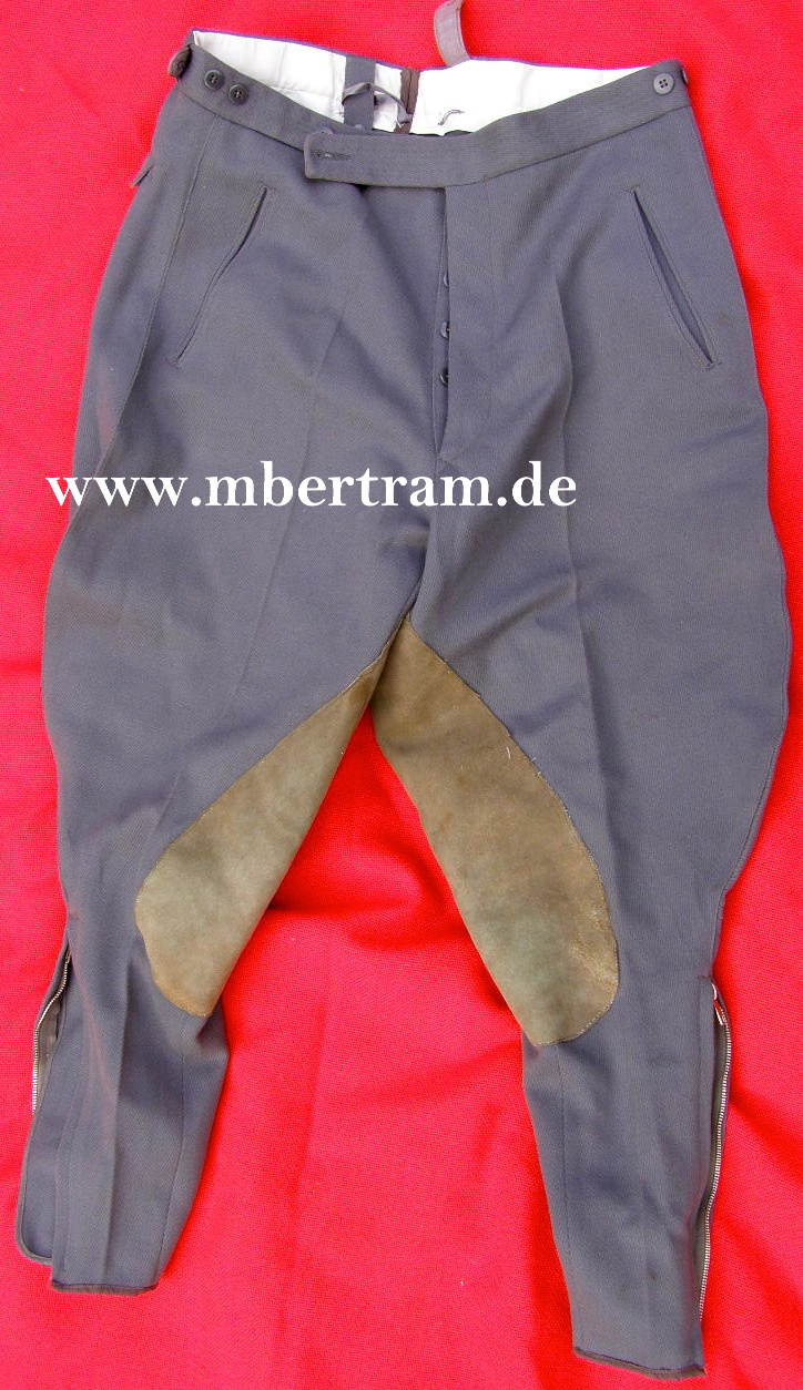 Replik: Steingraue Offiziers Breeches mit Lederbesatz