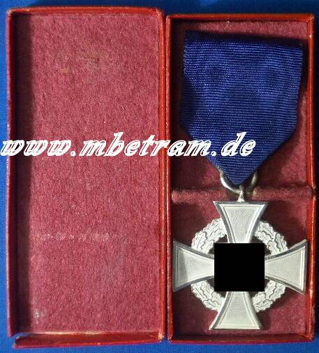TREUEDIENST- EHRENZEICHEN F. 25 J., m. Verleihungs Etui