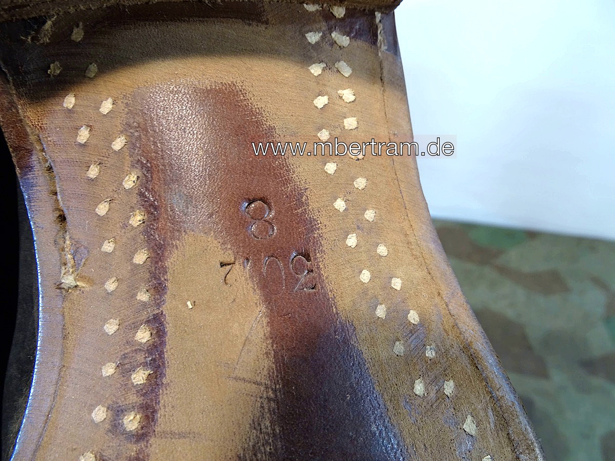 20786-5 Paar ungetragene, neuwertige, späte Wehrmachts Filzstiefel 1944