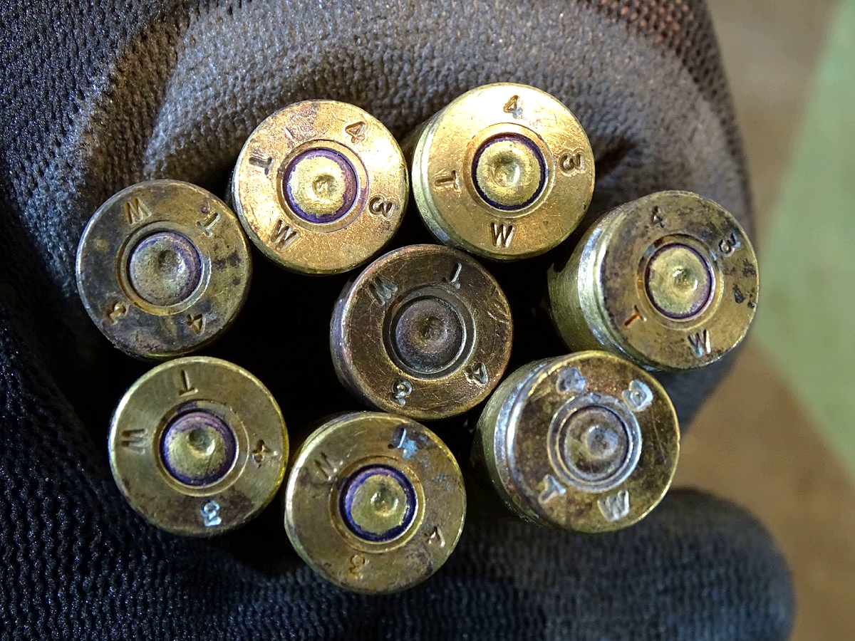 8 Stück US 2. Weltkriegs Standartmunition Kaliber 30-06 Hst.: TW 43 mit Ladeclip