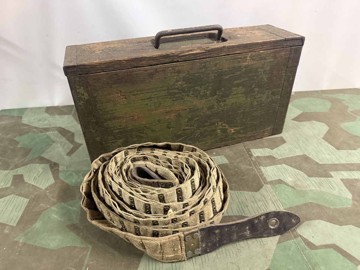 1. Weltkriegs Holz Patronenkasten / Gurtkasten für MG Schwarzlose mit Gurt