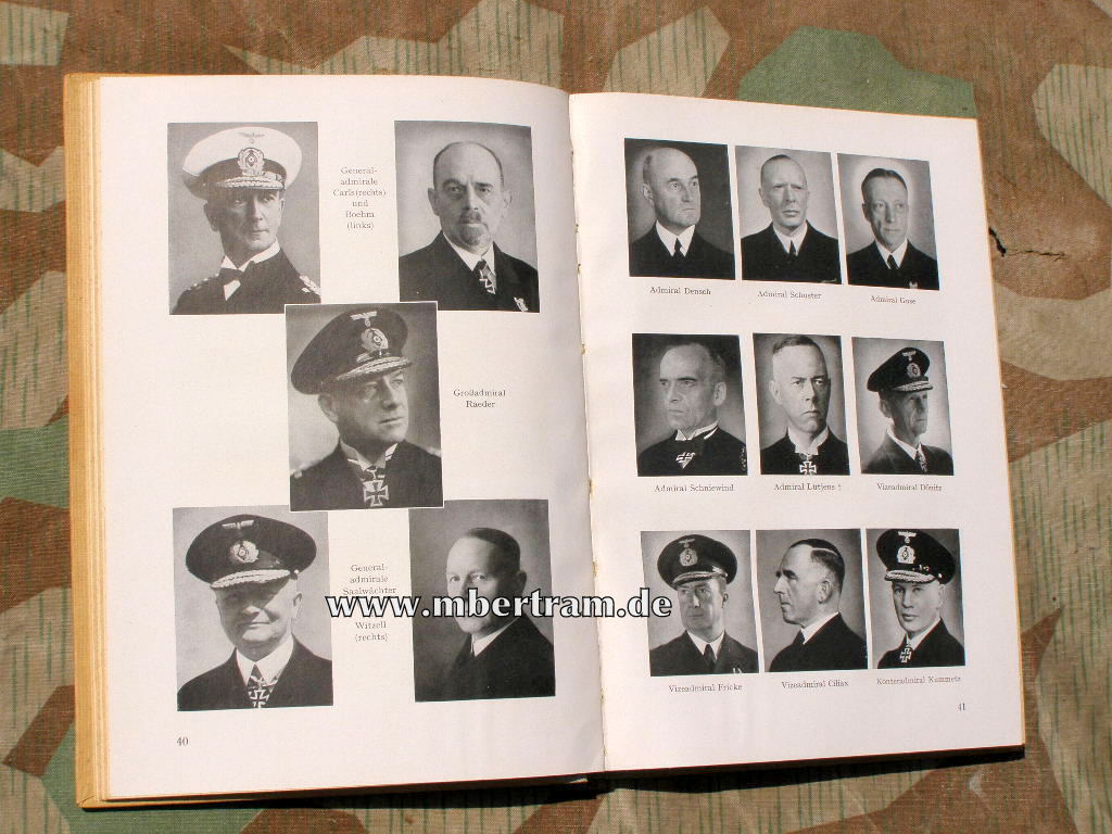Das Jahrbuch der deutschen Kriegsmarine 1942. 202 S.