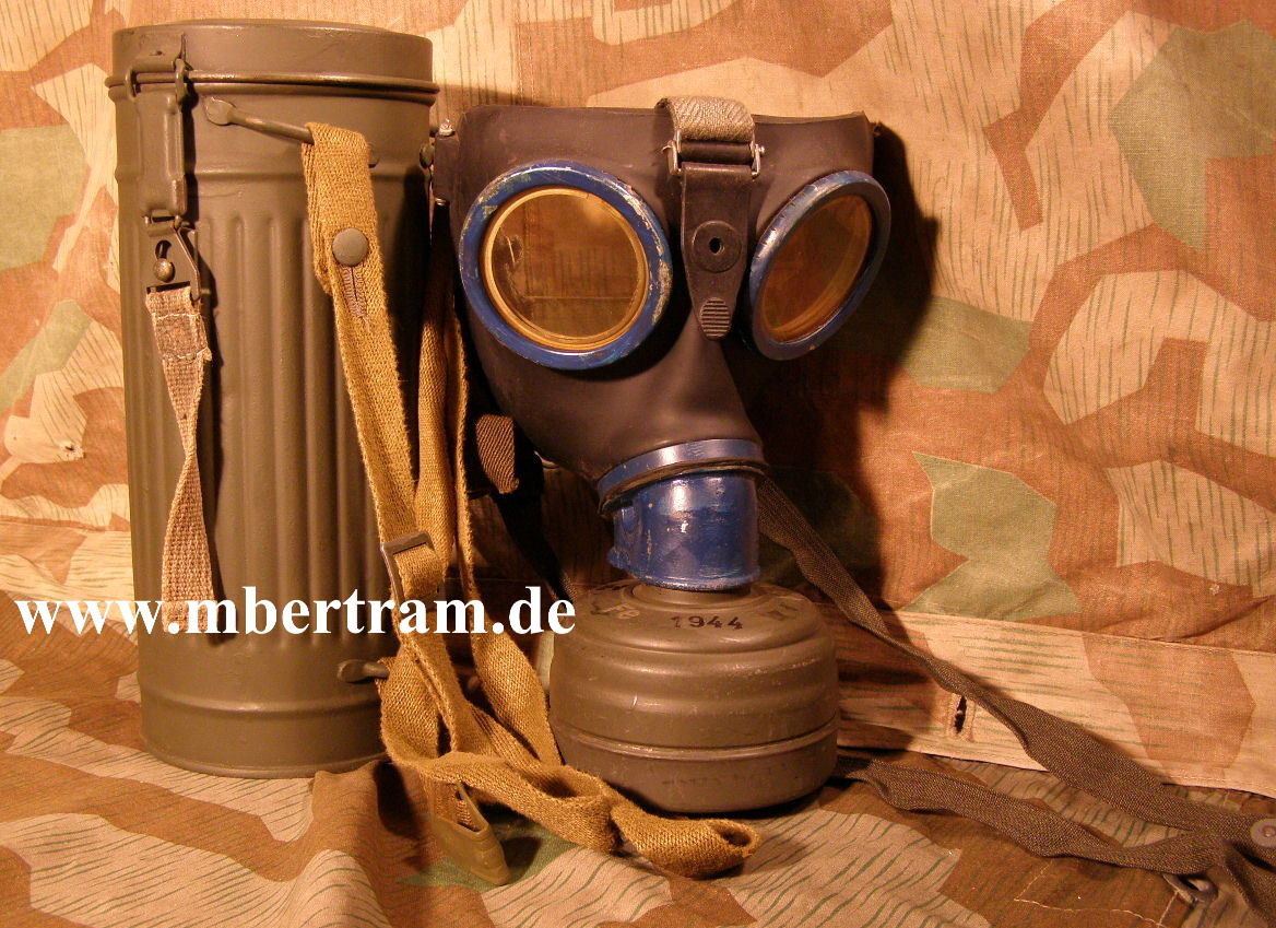 WH GASMASKE, HOHE BLECHDOSE "WL"1943/"btc 1944"