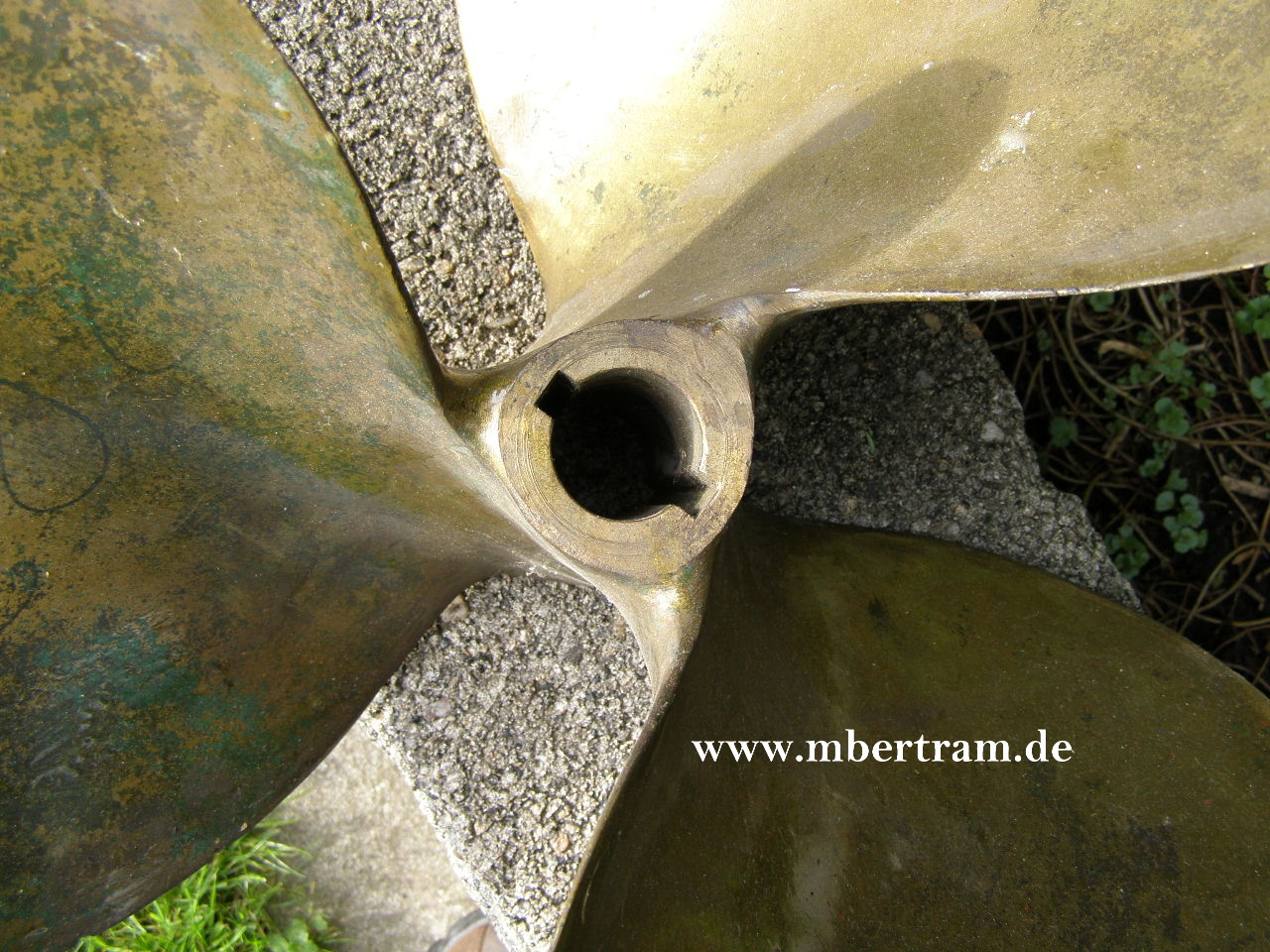 Kriegsmarine Schiffsschraube, Buntmetall ca. 64 cm, WaA