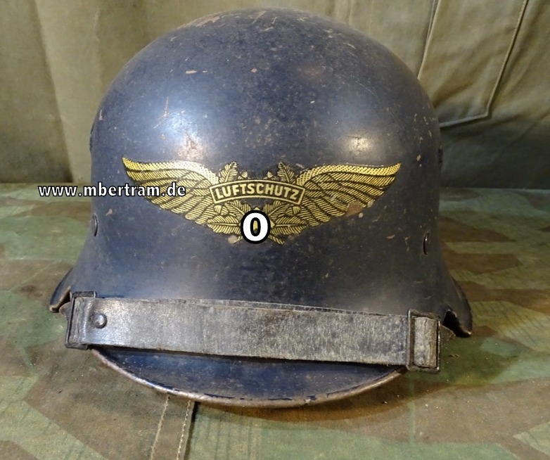 Luftschutz Helm mit komplettem Wappen. Blaugrau, Feuerwehr Form