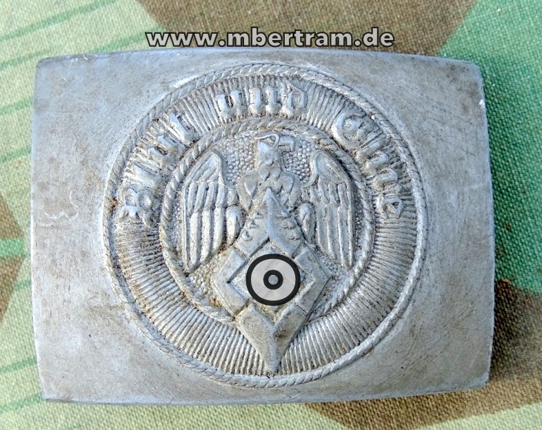 15220-4 Hitlerjugend Koppelschloss, Feinzink mit ERSATZSTOFF Koppel, Hst: " RZM M4/59 - Baumeister"