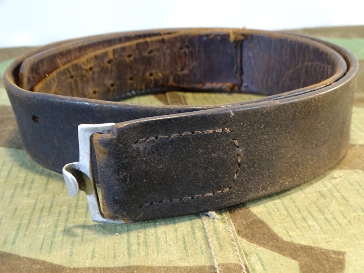 Schwarzer Koppelriemen 3 Reich, Truppenstempel Schul Kp. 1935, ca. 95 cm