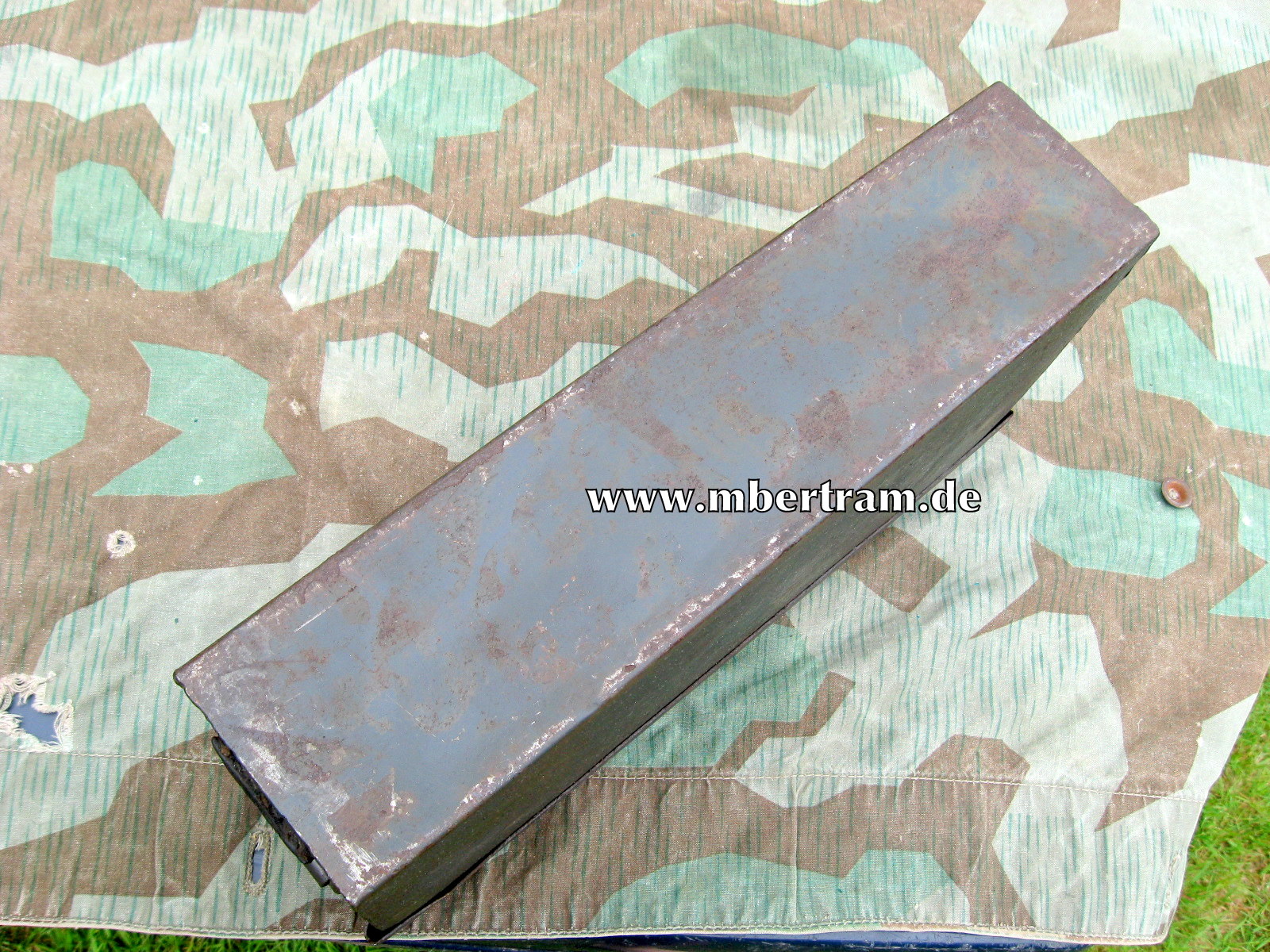 13053-4 Luftwaffe MG 34/42 Patronenkasten 41 "epi" Blaugrau