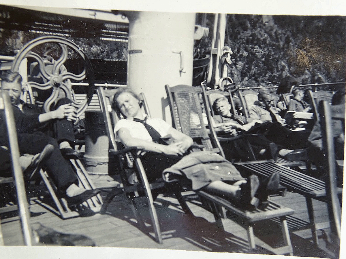 15 Fotos eines BDM Mädchens auf einer KdF Schiffsreise, wohl Skandinavien 03.07.1934 15 Fotos eines BDM Mädchens auf einer KdF Schiffsreise, wohl Skandinavien 03.07.1934