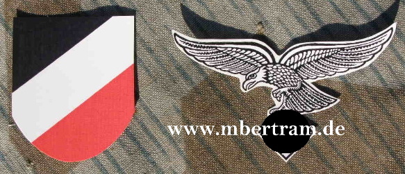 Replik: Paar Luftwaffe Helmwappen, 1. Form, wasserablösbar