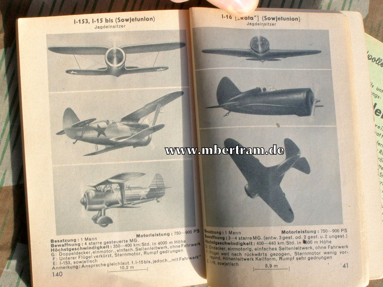 Kriegsflugzeuge, Ansprache, Erkennen, Bewaffnung 1942