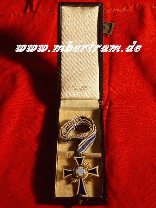 Ehrenkreuz er deutschen Mutter, gold, in Verleihungsetui