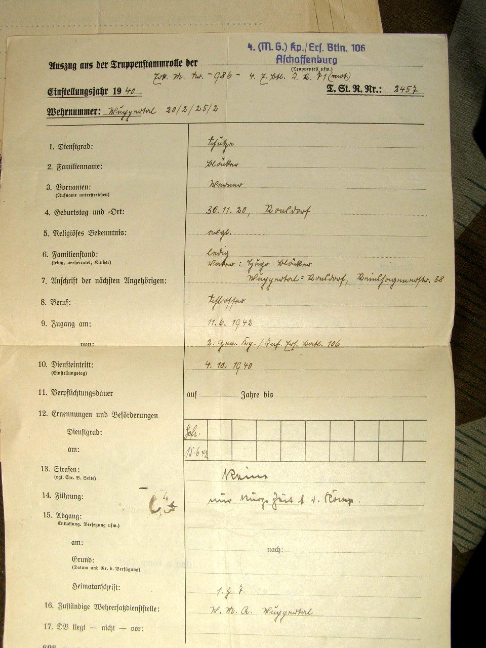 624-21 Wehrstammbuch Nahkpf Ausbildung, Pz.Vern.abz.,EK2, NkSp.