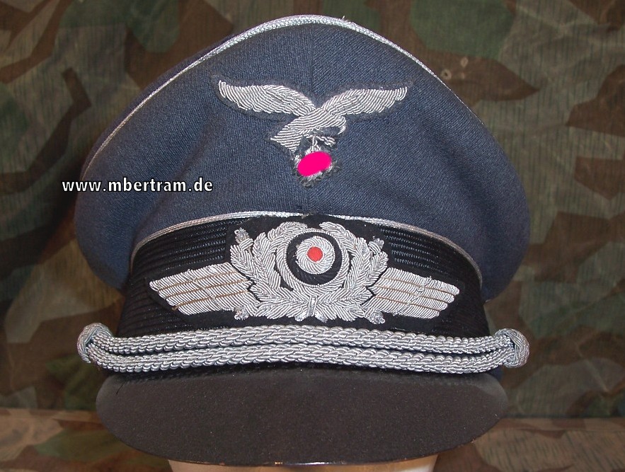 Luftwaffe Offiziersschirmmütze " EREL " Mod. 1944/45