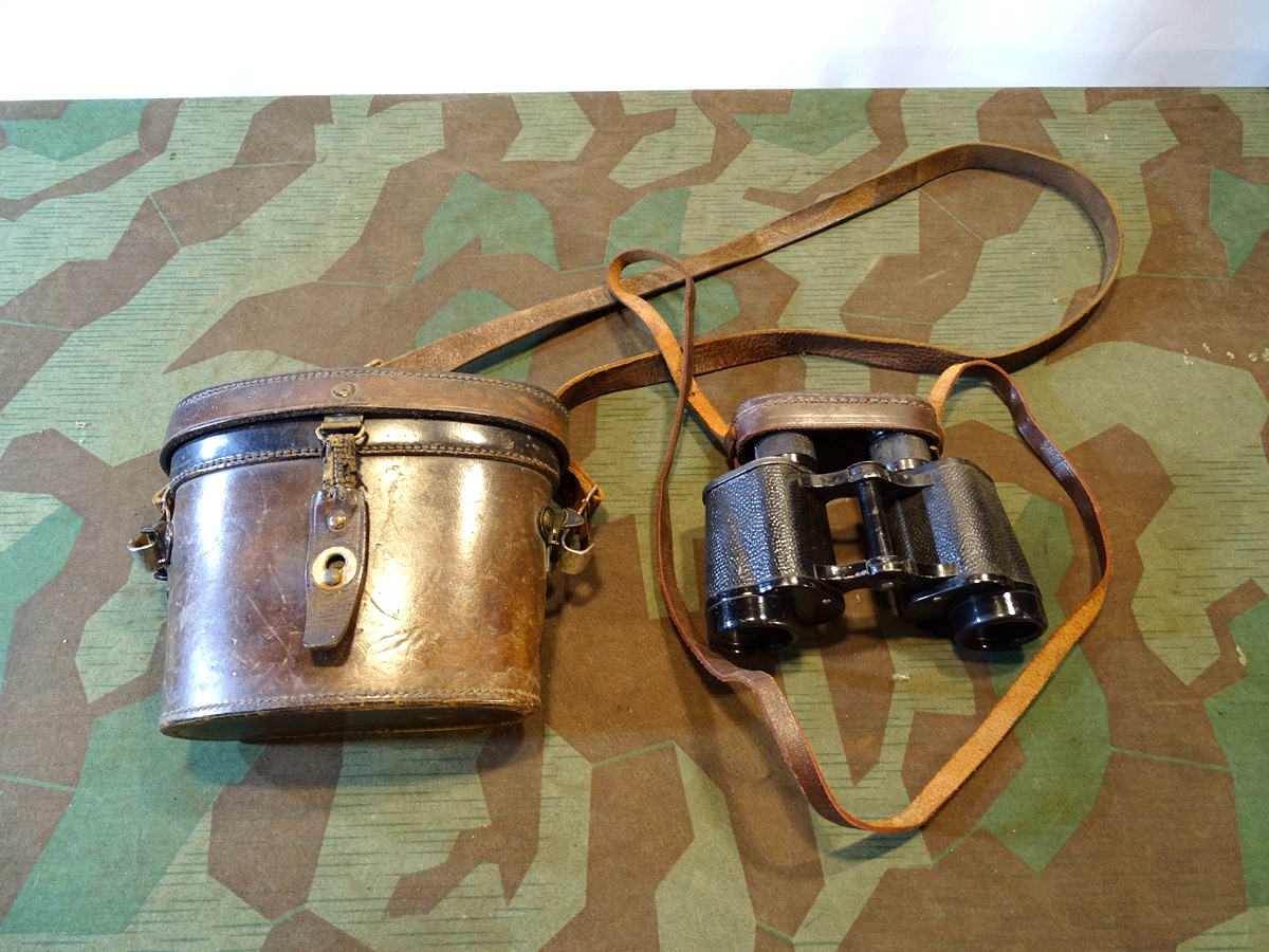 Dienstglas mit schönem braunem Köcher Reichswehr / Wehrmacht