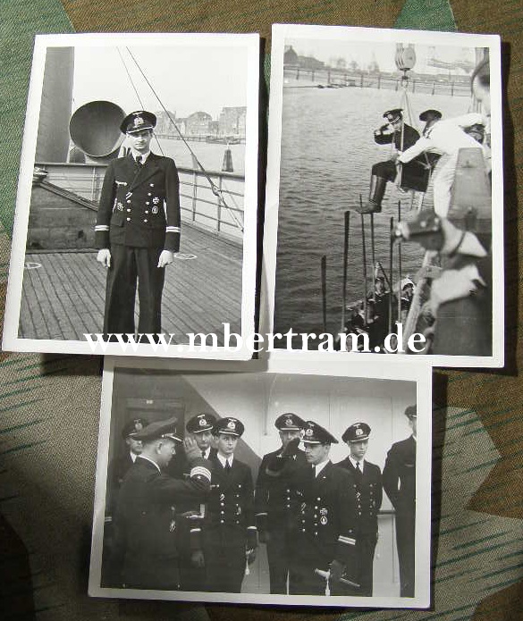3 Fotos Ob. Ltn. z. See mit Minenräumabzeichen, Deutsches Kreuz in Gold Verleihung,