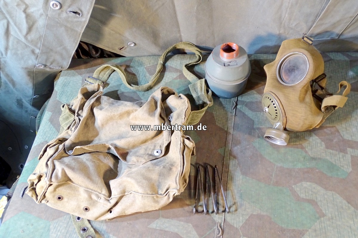 Reichsluftschutz: Tschechische Fatra Beute Gas Maske in Tasche mit Filter