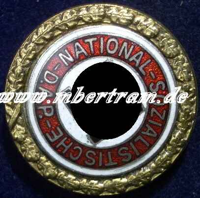 2184-1 Replik: Goldenes NSDAP Parteiabzeichen 32mm, Deschler