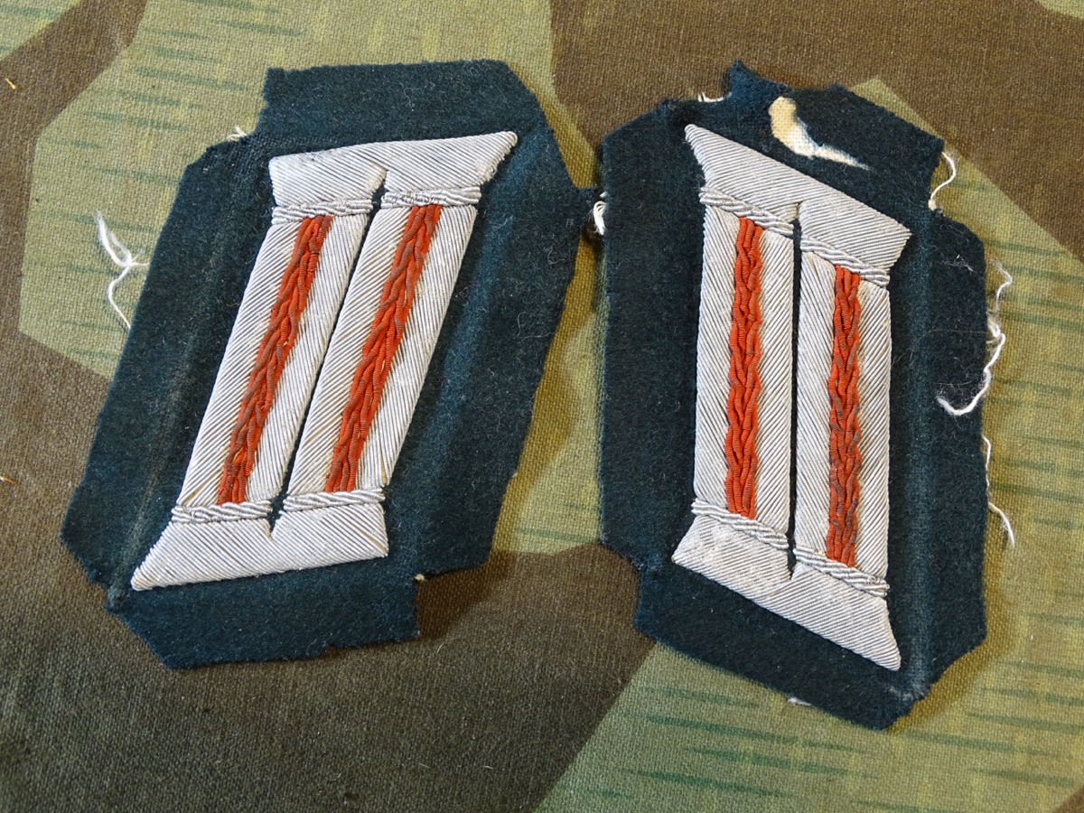 Paar Kragenspiegel Offizier Artillerie Wehrmacht Heer, noch nicht umgelegt - unkonfektioniert