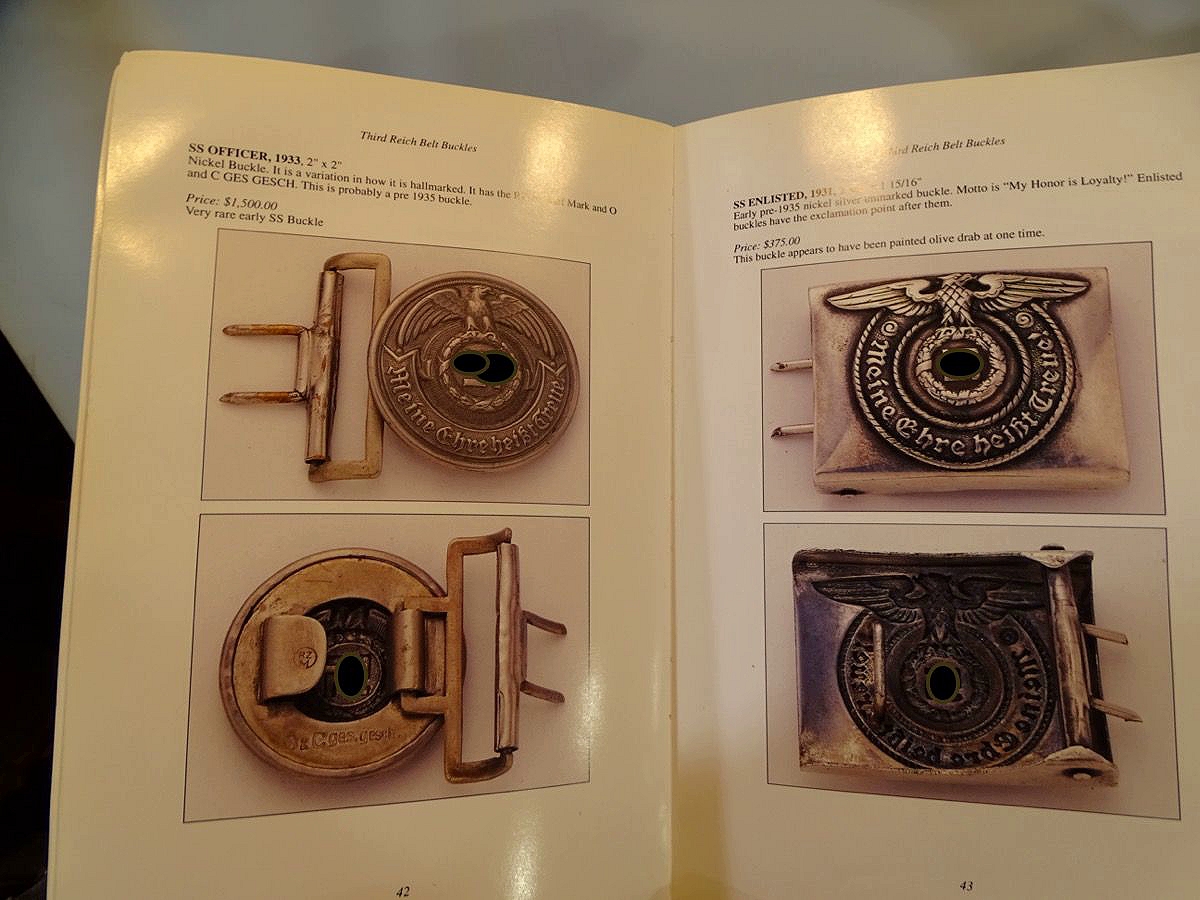 Koppelschloss Buch Third Reich Belt Buckles, von 1999, illustrated Handbook and price guide