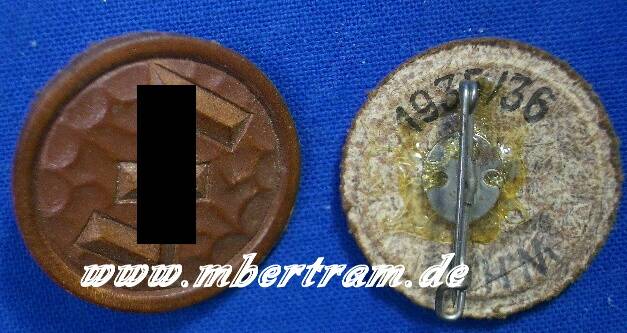WHW Abzeichen Leder mit Rune 1935/36