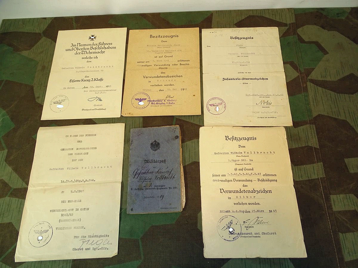 5 Urkunden: Inf.St.Abz., Verw.Abz.schw., Ostmed..41/42, EK2..