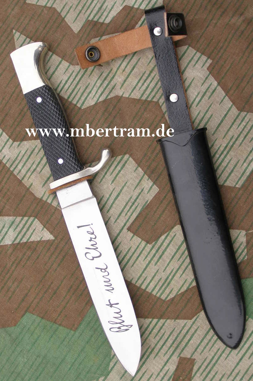 Replik, HJ Dolch / Fahrtenmesser. Devise " Blut und Ehre "