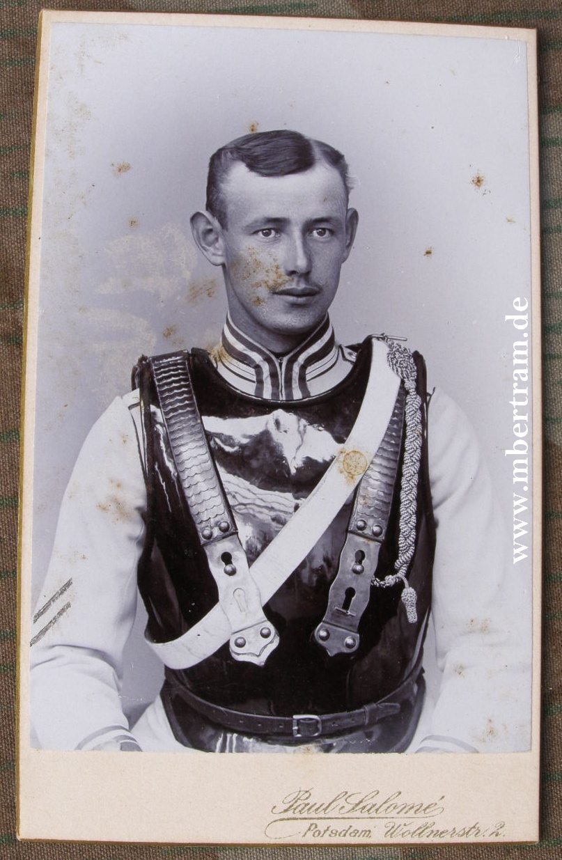 Garde-Kürassier-Rgt. um 1900. Kürass, Schützenschnur....