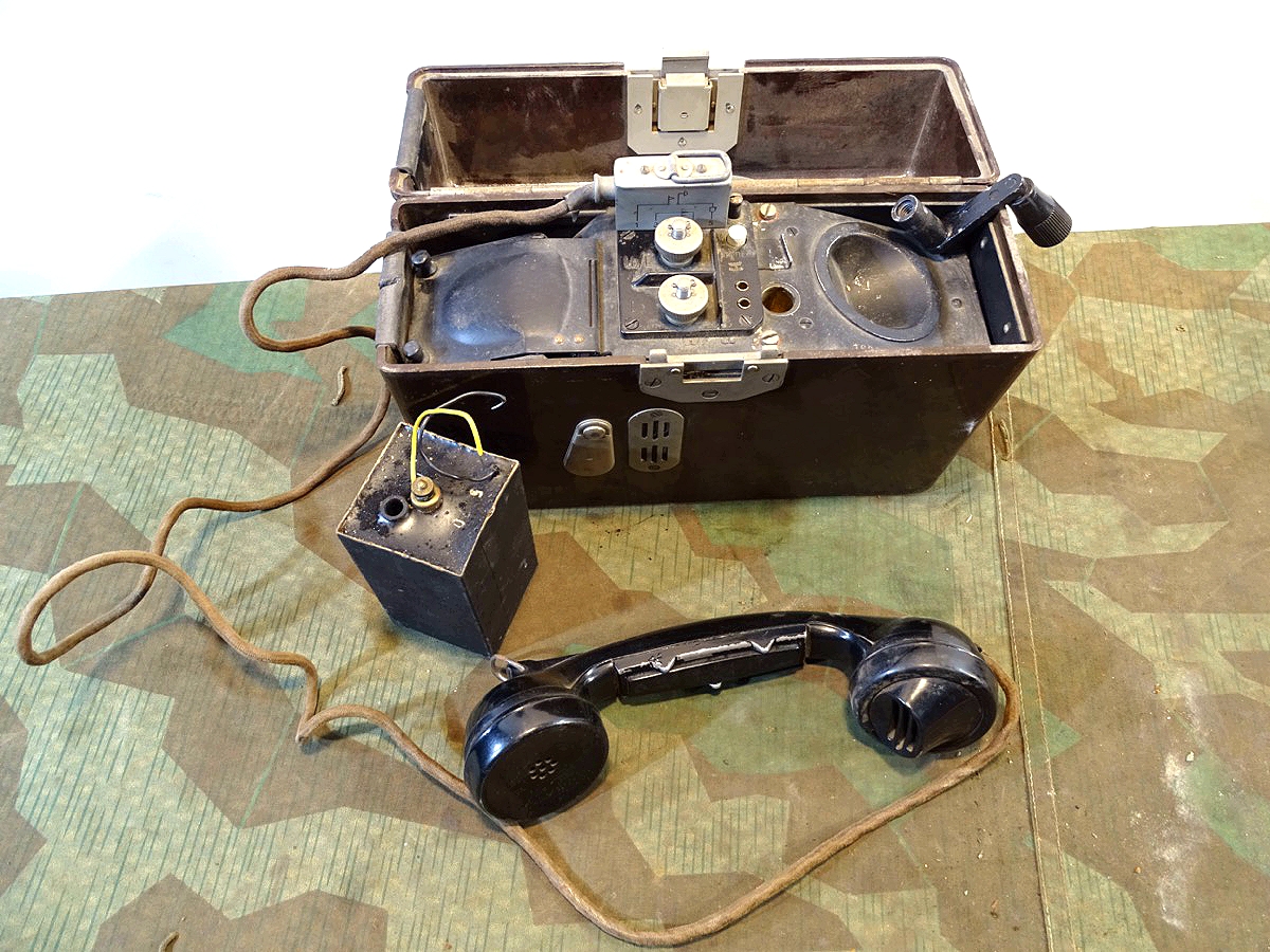 Wehrmacht / Waffen SS frühes Feldtelefon von 1939