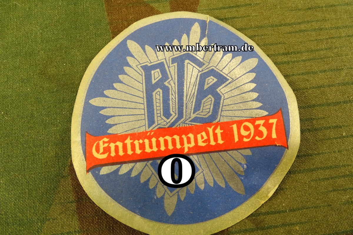 Luftschutz, farbige Papierplakette für Dachboden aufräumen: "Entrümpelt 1937"